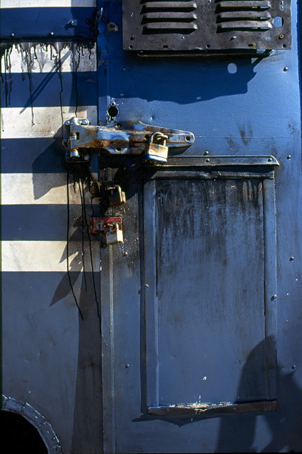 Going Mobile #3 (detail)
1991
painted steel, found objects
10’x20’x30’