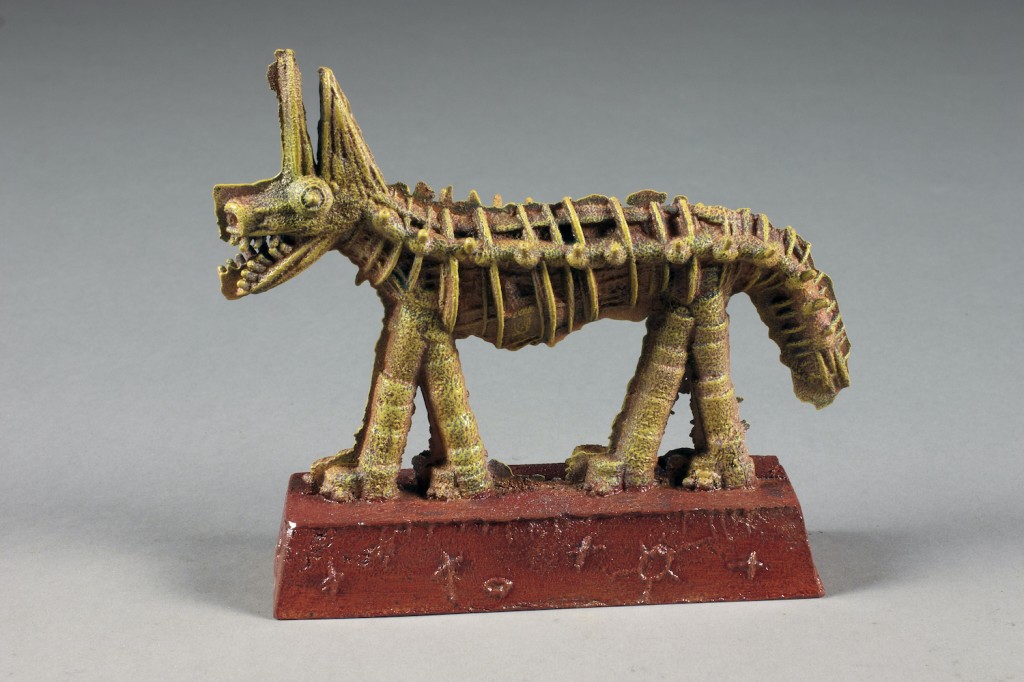 Yellow Dog
2016
Cast iron, paint
7”x6”x2”